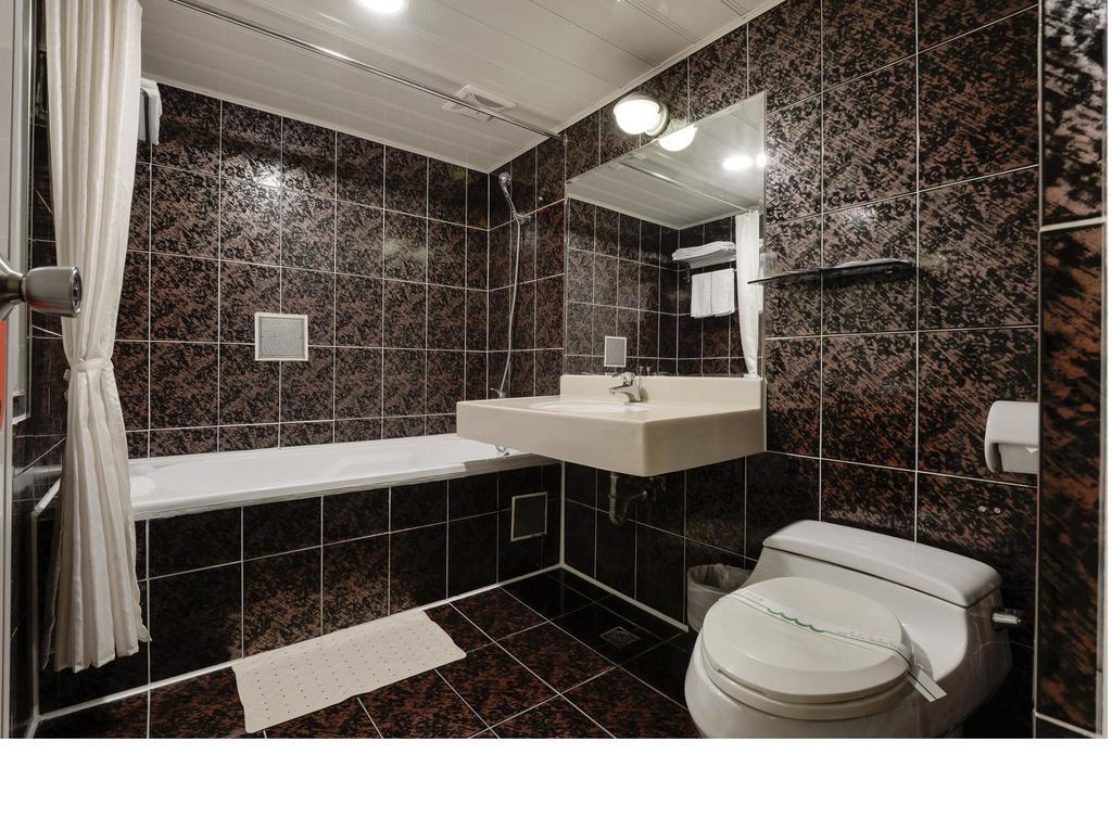 Kaja Hotel Гаосюн Экстерьер фото