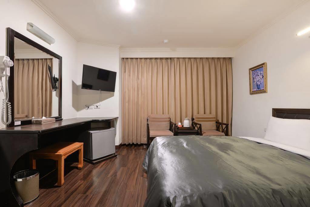 Kaja Hotel Гаосюн Экстерьер фото