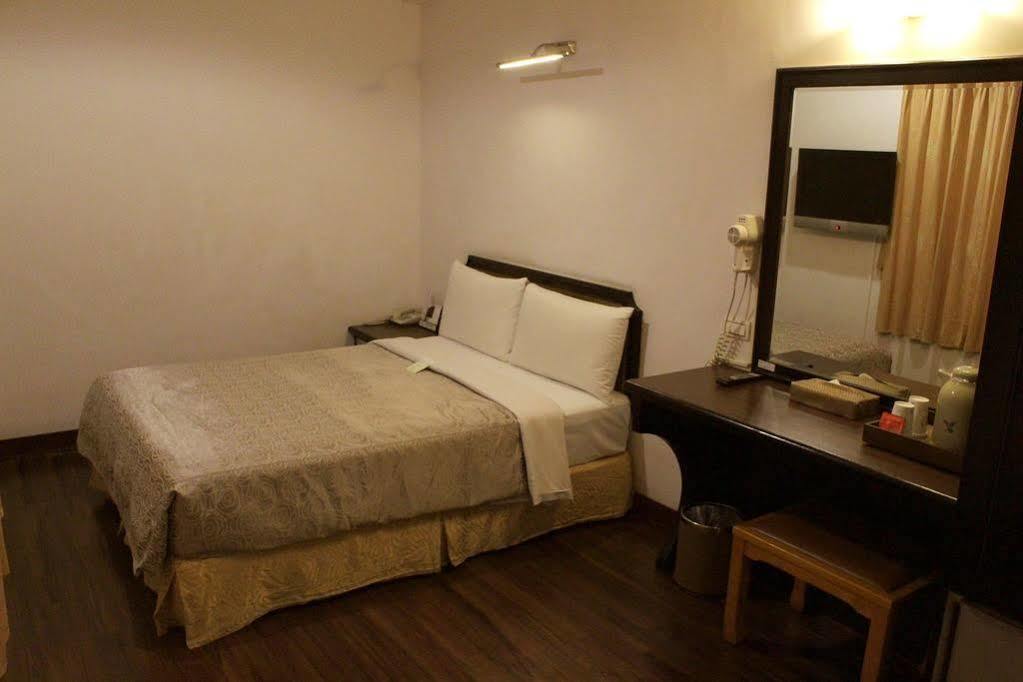 Kaja Hotel Гаосюн Экстерьер фото