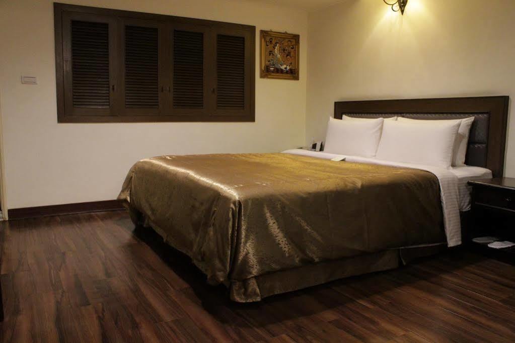 Kaja Hotel Гаосюн Экстерьер фото