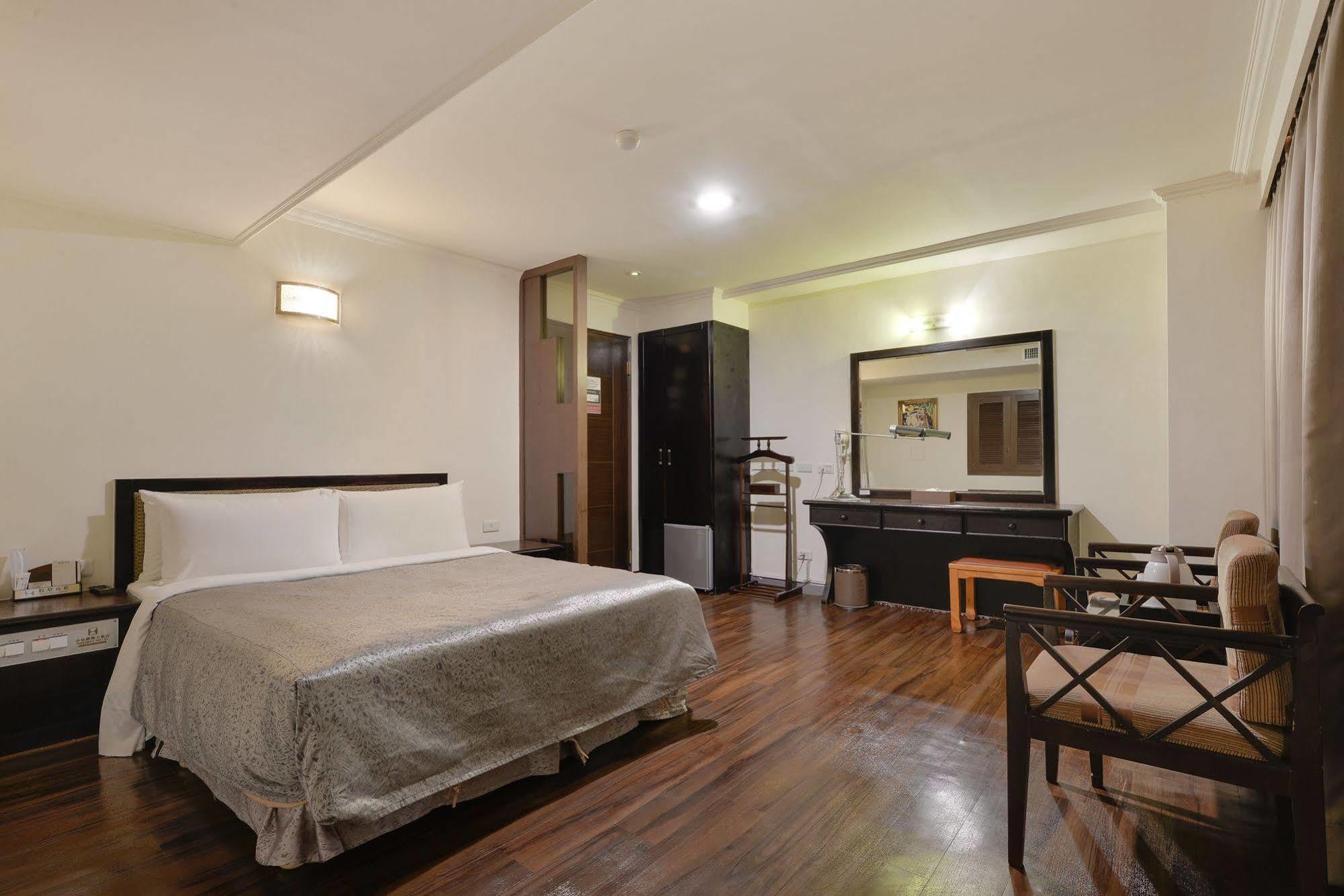 Kaja Hotel Гаосюн Экстерьер фото